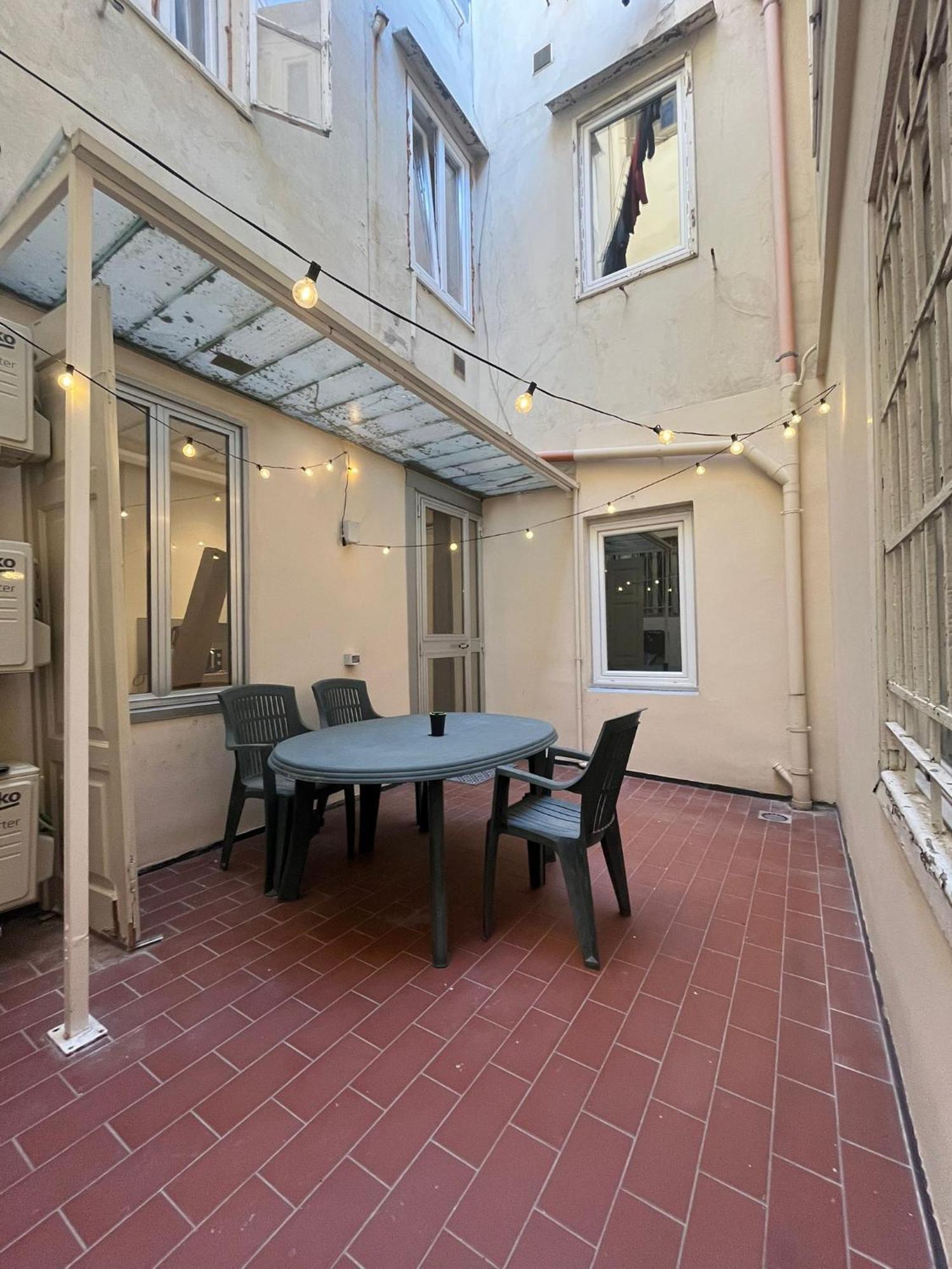 Snapstay Luxury Apartments In Centro A Trieste Exterior photo